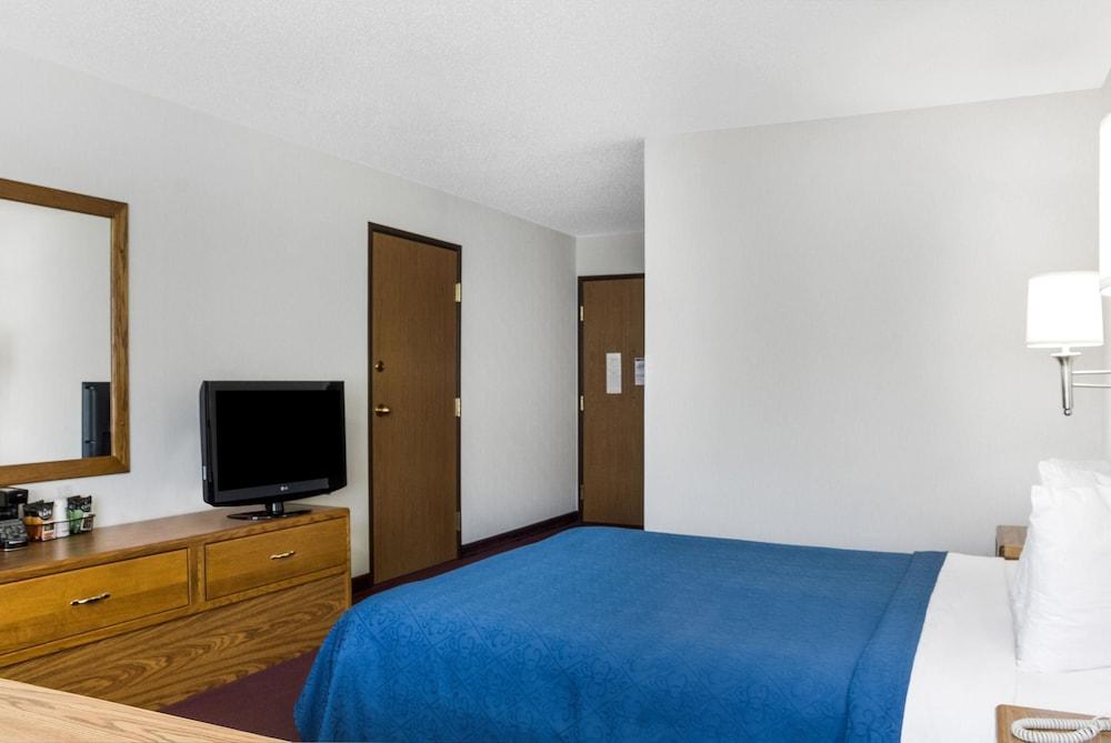 Everspring Inn & Suites Hill City Eksteriør bilde